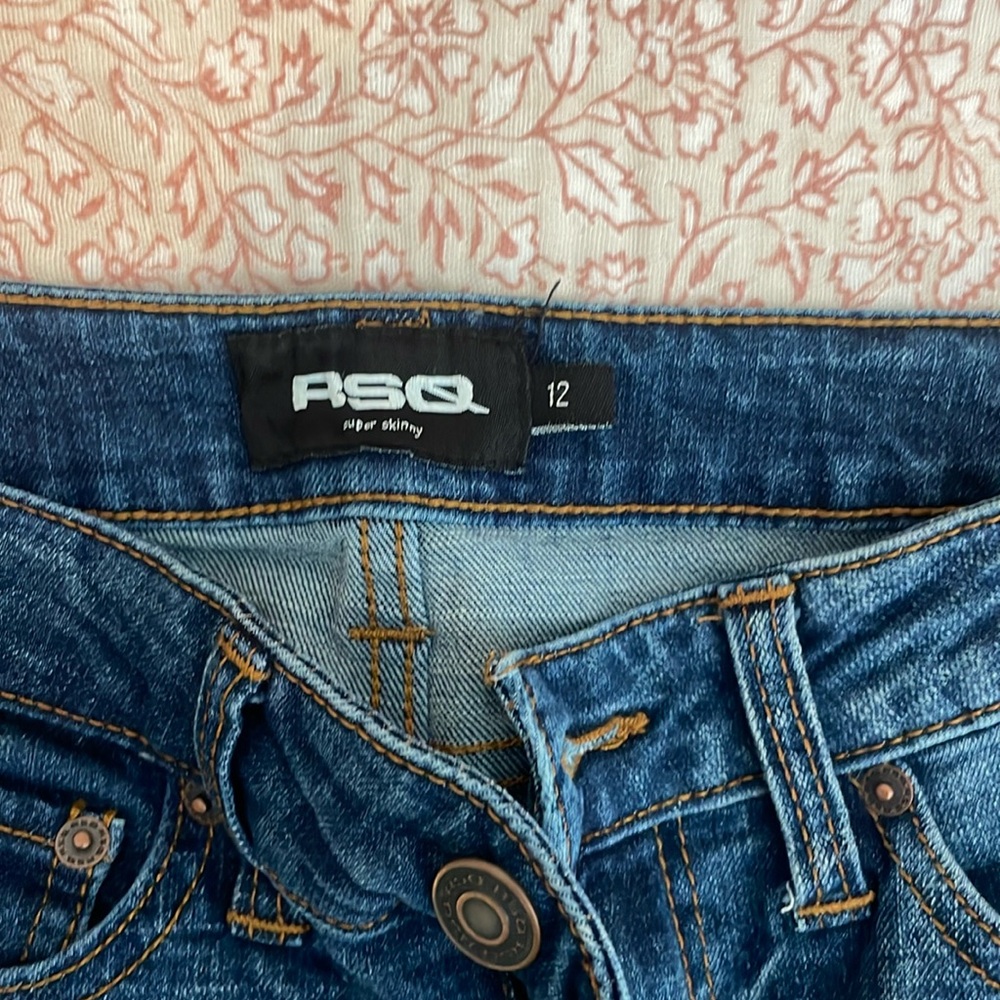 Tillys RSQ boys dark wash jeans size 12